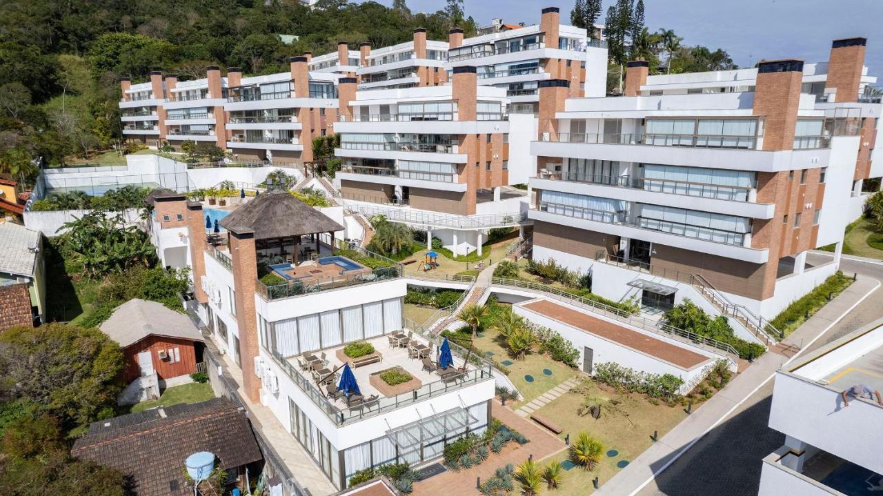 Punta Blu 101-9 - Apartamento De Alto Padrao Em Condominio Exclusivo, Quadra Poliesportiva - Piscina - Portaria 24H. Bombinhas Bagian luar foto