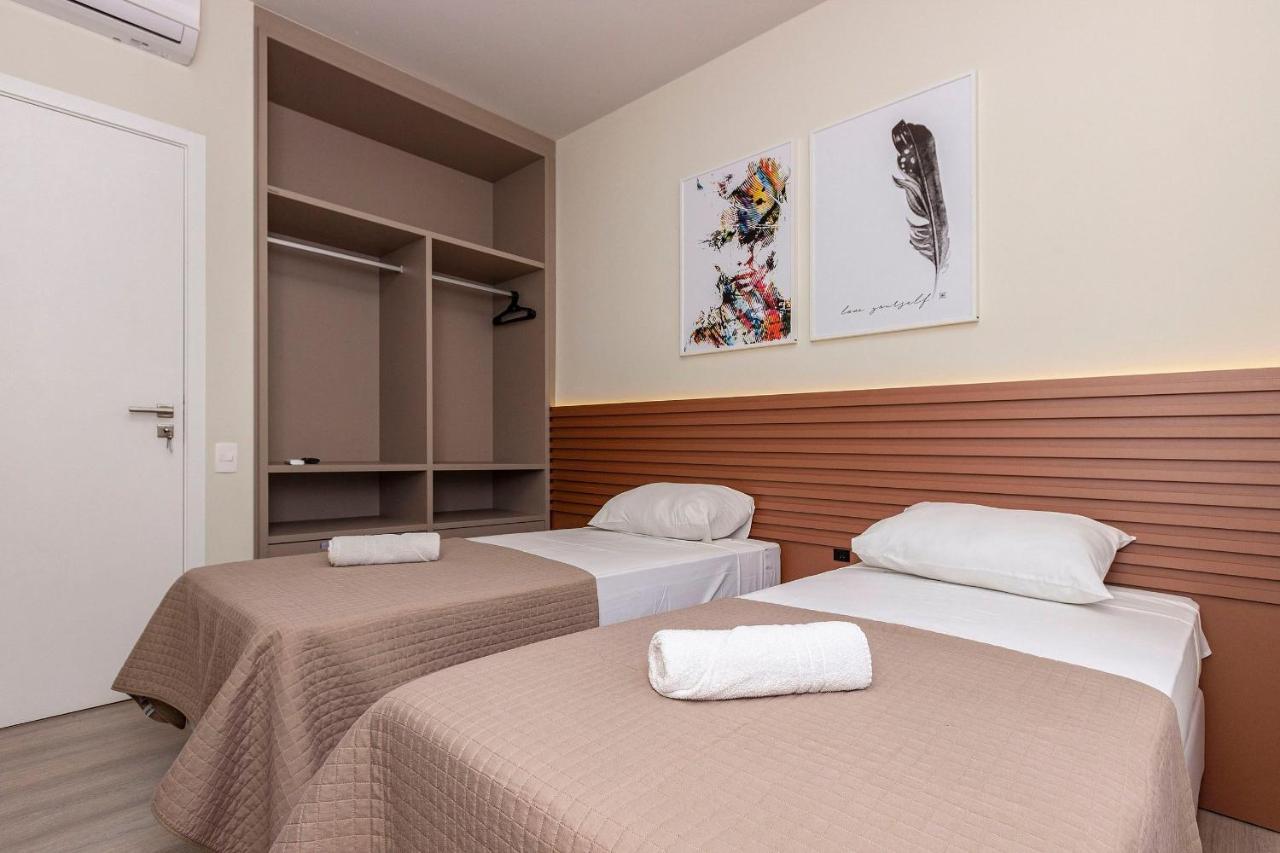 Punta Blu 101-9 - Apartamento De Alto Padrao Em Condominio Exclusivo, Quadra Poliesportiva - Piscina - Portaria 24H. Bombinhas Bagian luar foto